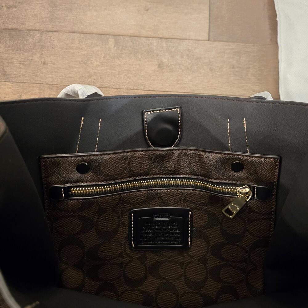COACH Relay Tote Bag in Signature Canvas with Coach Graphics Women CY806 - Picture 6 of 9